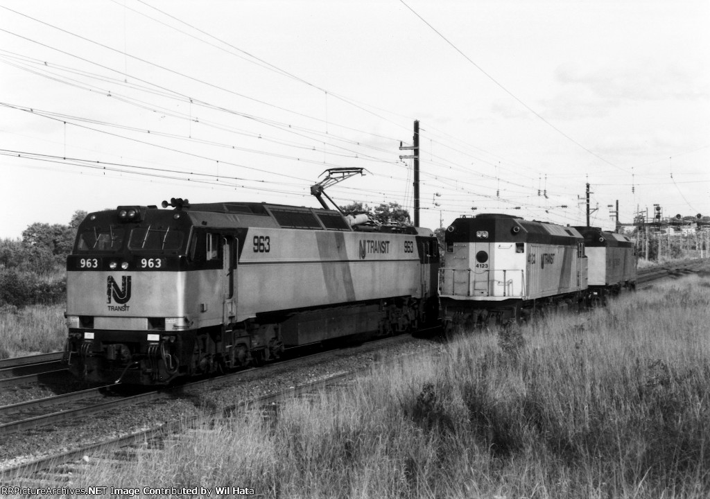 NJT E60 963